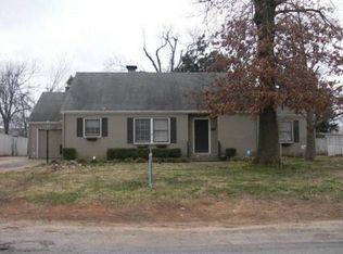 609 Mill St, Springdale, AR 72764