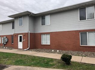 1004 Edgewater Dr, North Pekin, IL 61554