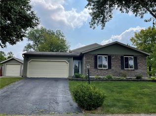 2208 Woodchuck Ct, Miamisburg, OH 45342