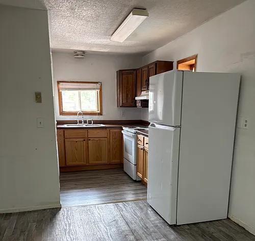 209 Knapp St #2E Photo 1 209 Knapp St #2E Photo 1