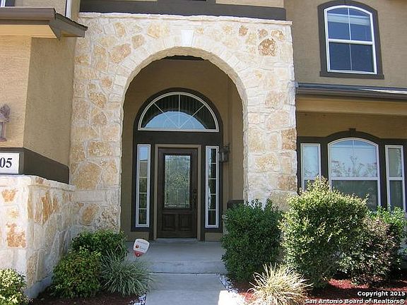 2nd image of 505 Oakmont Way
