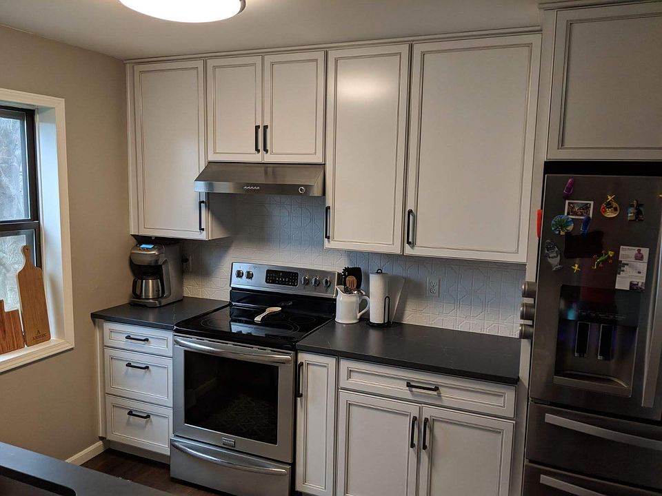 2nd image of 3914 Cannon Ct