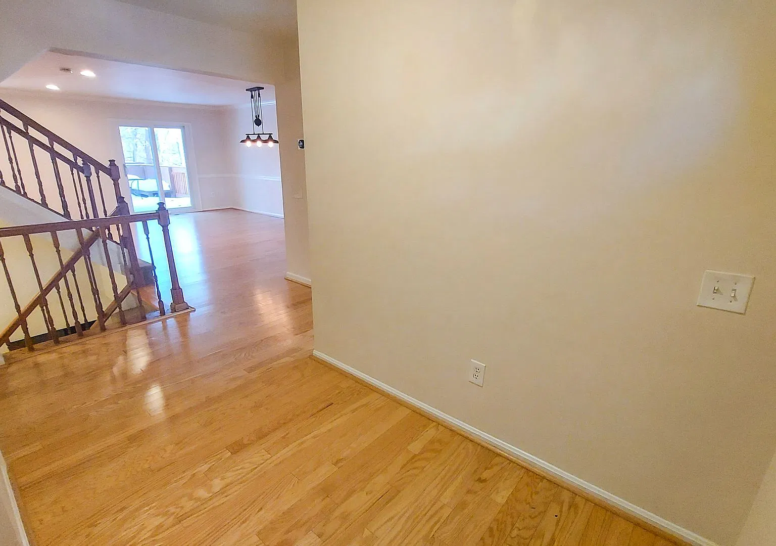 3BR Townhouse in Dumont Oaks Community of Silver Spring,MD - Available early December — Photo 3