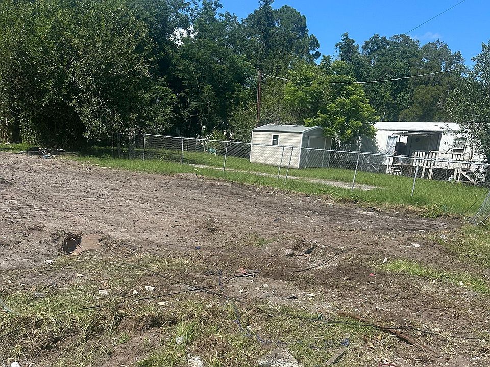 1st image of 5525 VALDURA Avenue