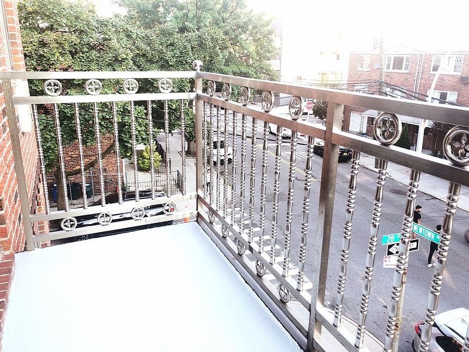 1st image of 27-17 Newtown Ave #3RR