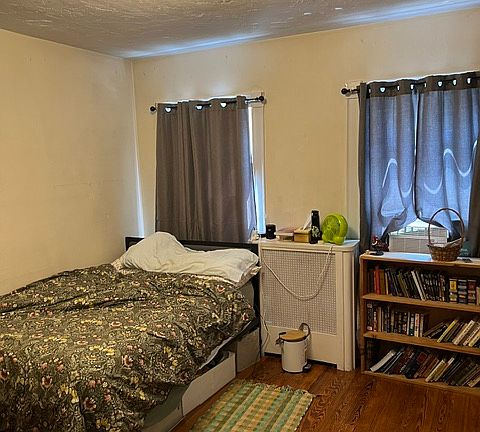 5th image of 19-21 Auburn St #19