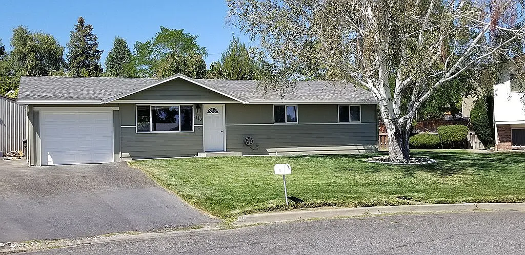 1110 S 30th Ave photo 1