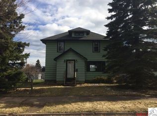 422 10th Ave, Two Harbors, MN 55616