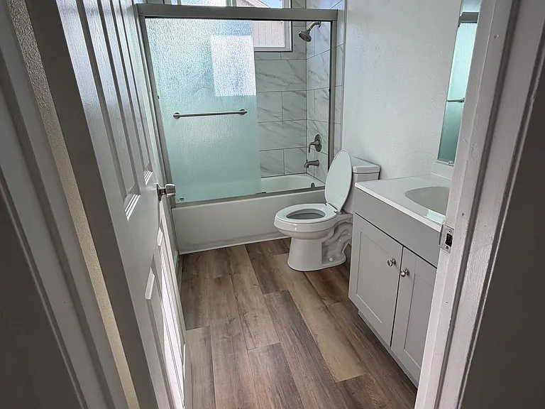 837 Lightwood Ct — Photo 10