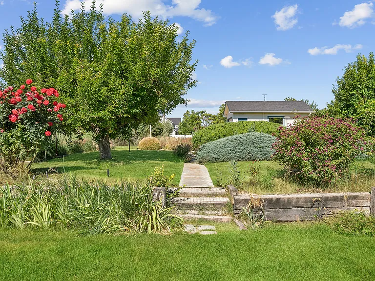 24963 Fox Ridge Dr — Photo 11