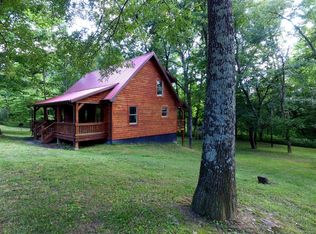 190 Sang Br, Irvine, KY 40336