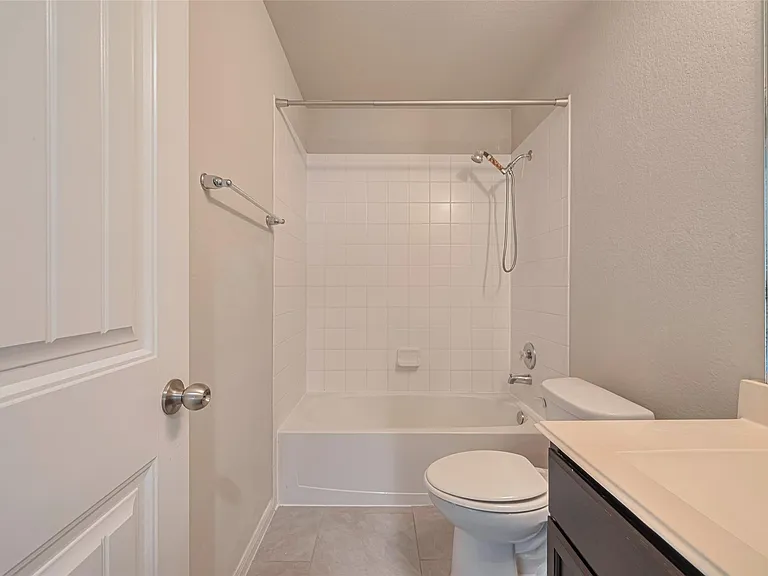 3010 Veeder Pass Ln — Photo 27