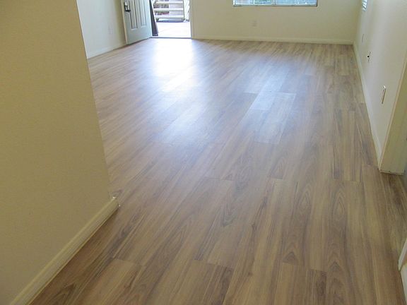 2nd image of 2101 Blue Breeze Dr Unit 102