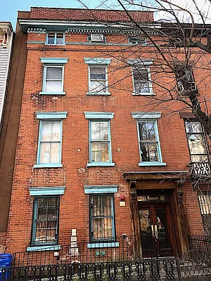 Rented by Compass | media 17