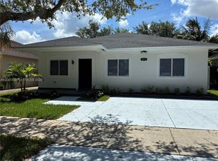 211 SW 15th Ter, Homestead, FL 33030
