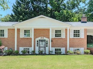 12804 Peace Dr, Fort Washington, MD 20744