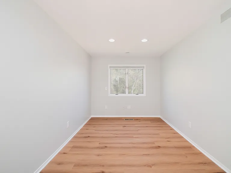 1083 N Livernois Rd — Photo 4
