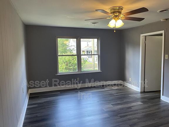 4th image of 2002 Washington Ave APT C