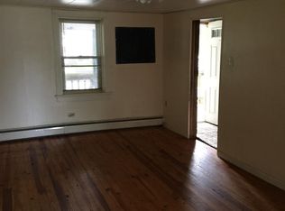 224 W 4th St, Quarryville, PA 17566