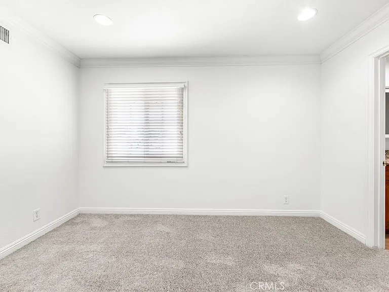 5892 Meadowlark Dr — Photo 22