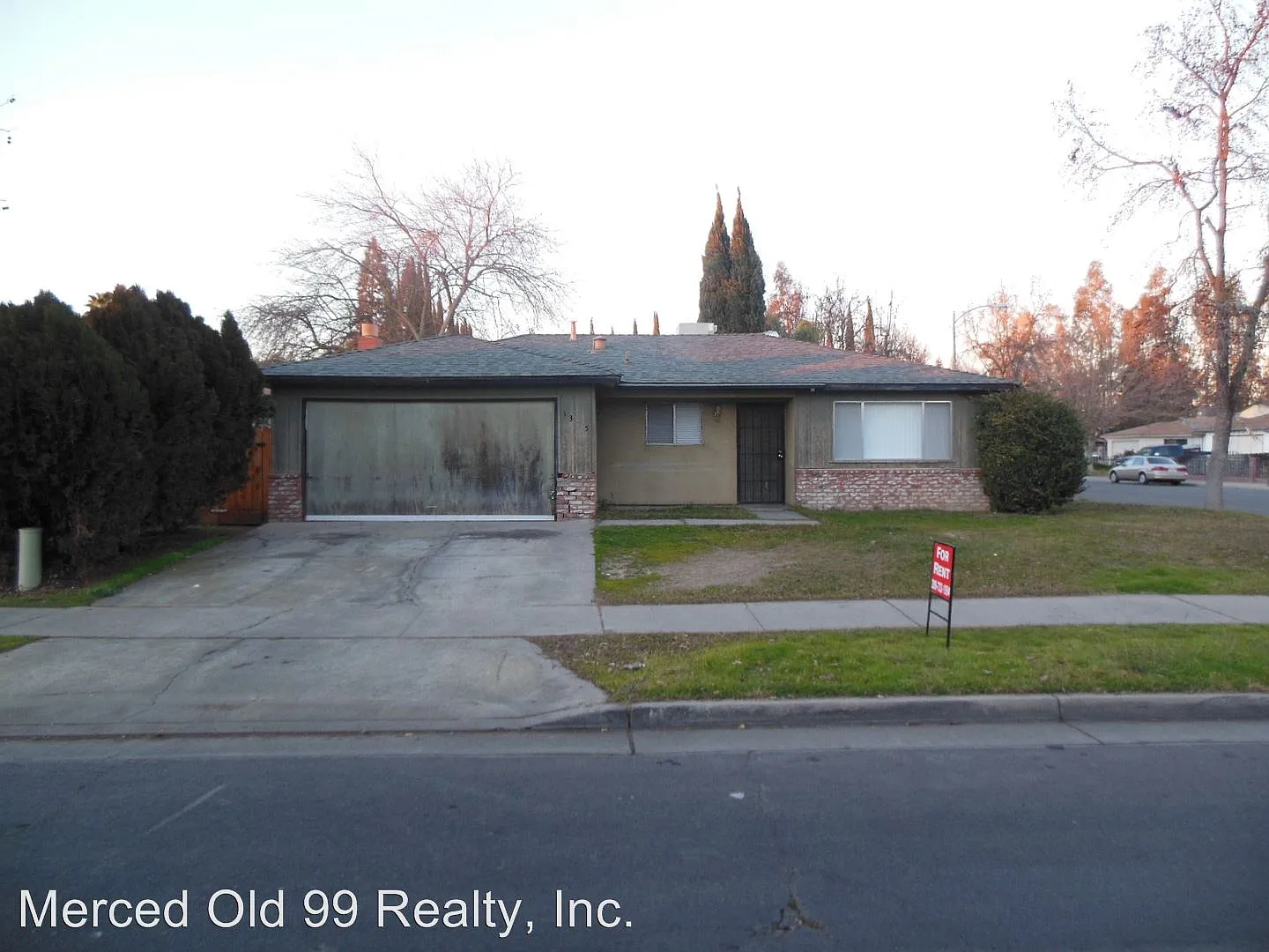 1365 Loughborough Dr photo 1