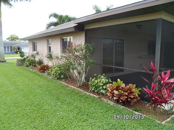 2nd image of 1020 SE 18th Pl
