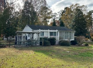 12661 Dogwood Trl, Gloucester, VA 23061