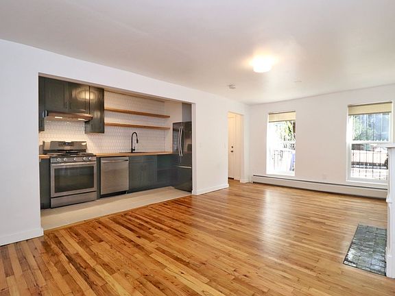 5th image of 820 Grand St #1