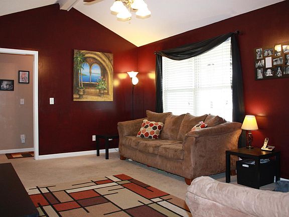 2nd image of 511 Helmwood Cir