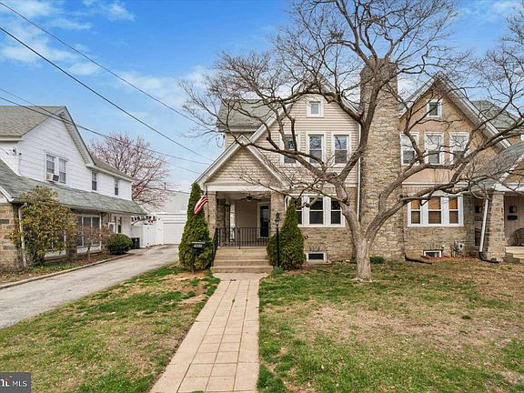 2nd image of 4339 Woodland Ave