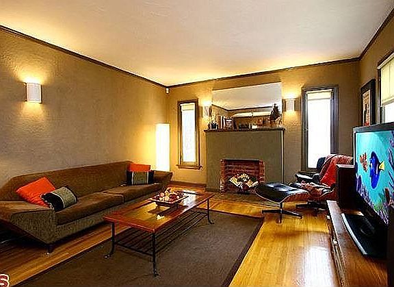3rd image of 7167 Waring Ave