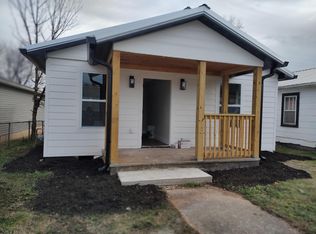 831 Vale St, Loudon, TN 37774