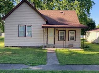 307 E Chestnut St, Allerton, IL 61810