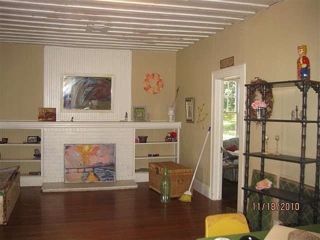 2nd image of 4510 Forest Dr