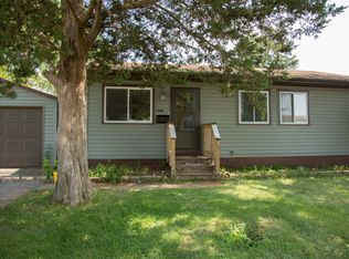 2680 Chaney Rd, Dubuque, IA 52001