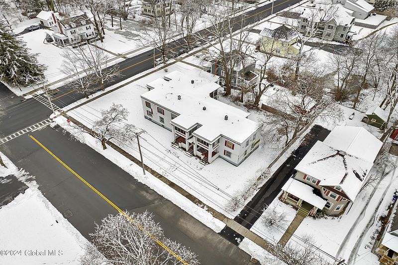 3rd image of 103 E High Street