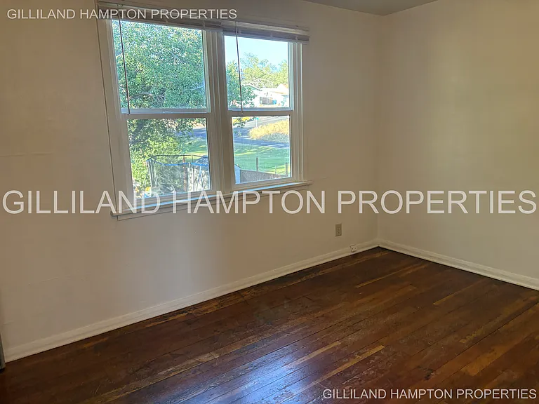 318 NW 15th St #318 — Photo 44