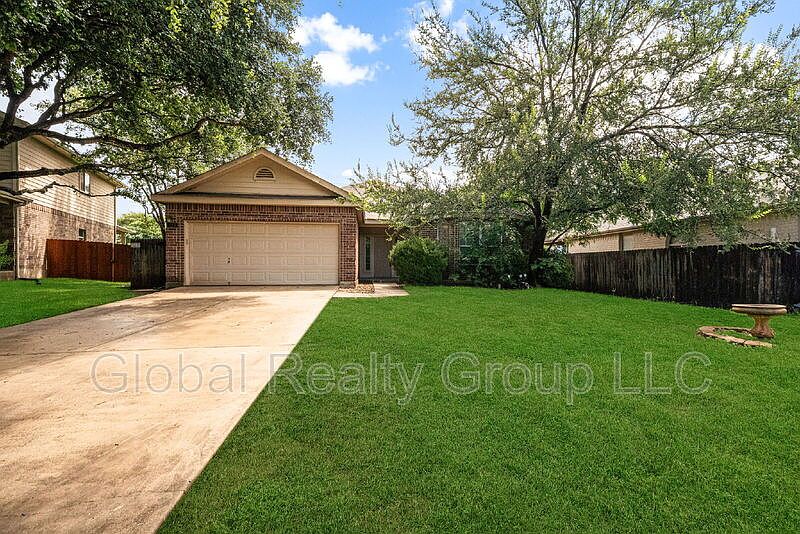1st image of 229 Spice Oak Ln