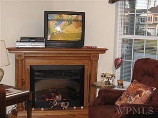 2nd image of 271 Pinebrook Dr
