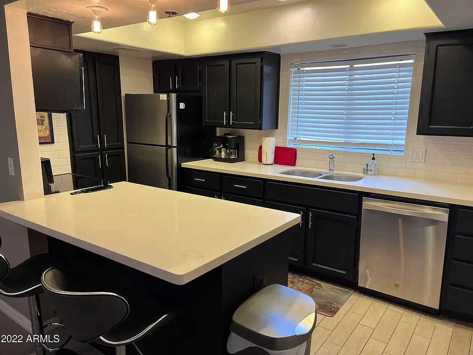 3031 N Civic Center Plz #102