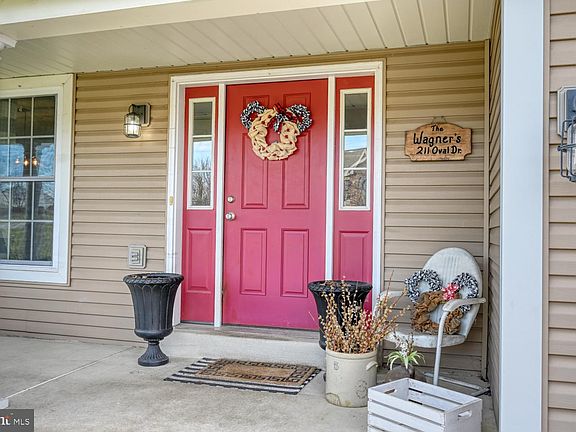 2nd image of 211 Oval Dr