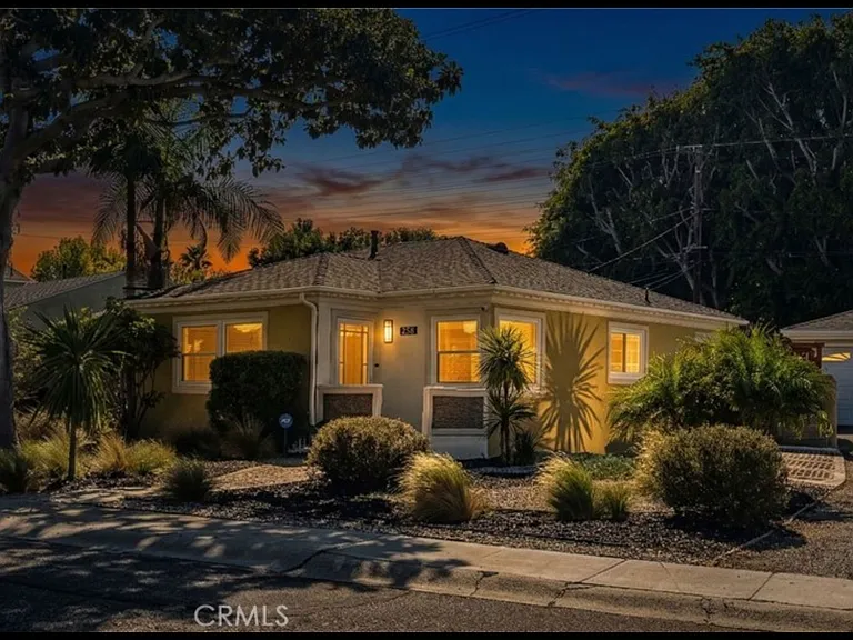 2815 Barkley Ln — Photo 2