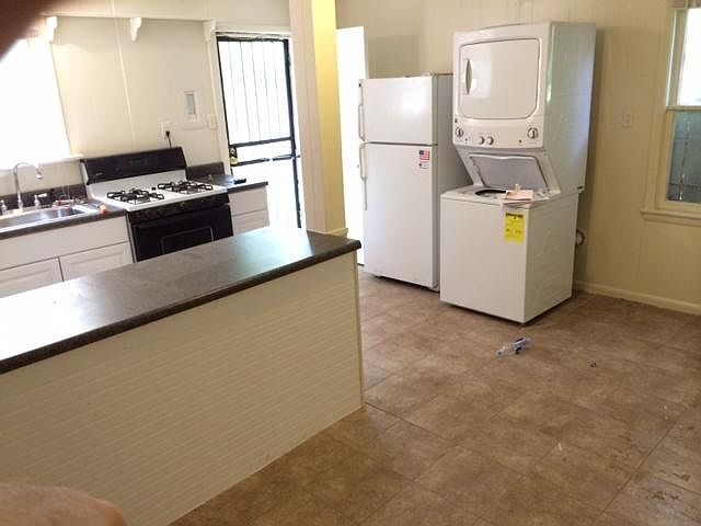 1st image of 1725 Faxon Ave