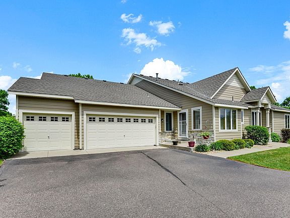 2nd image of 8813 Stonebrooke Ct