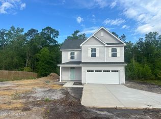 610 Poppleton Dr, Hampstead, NC 28443