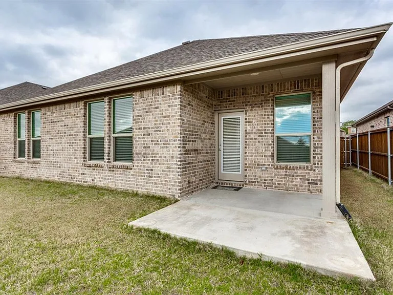 5432 Wedge Wood Dr — Photo 9