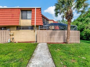 22946 Oxford Pl APT C, Boca Raton, FL 33433