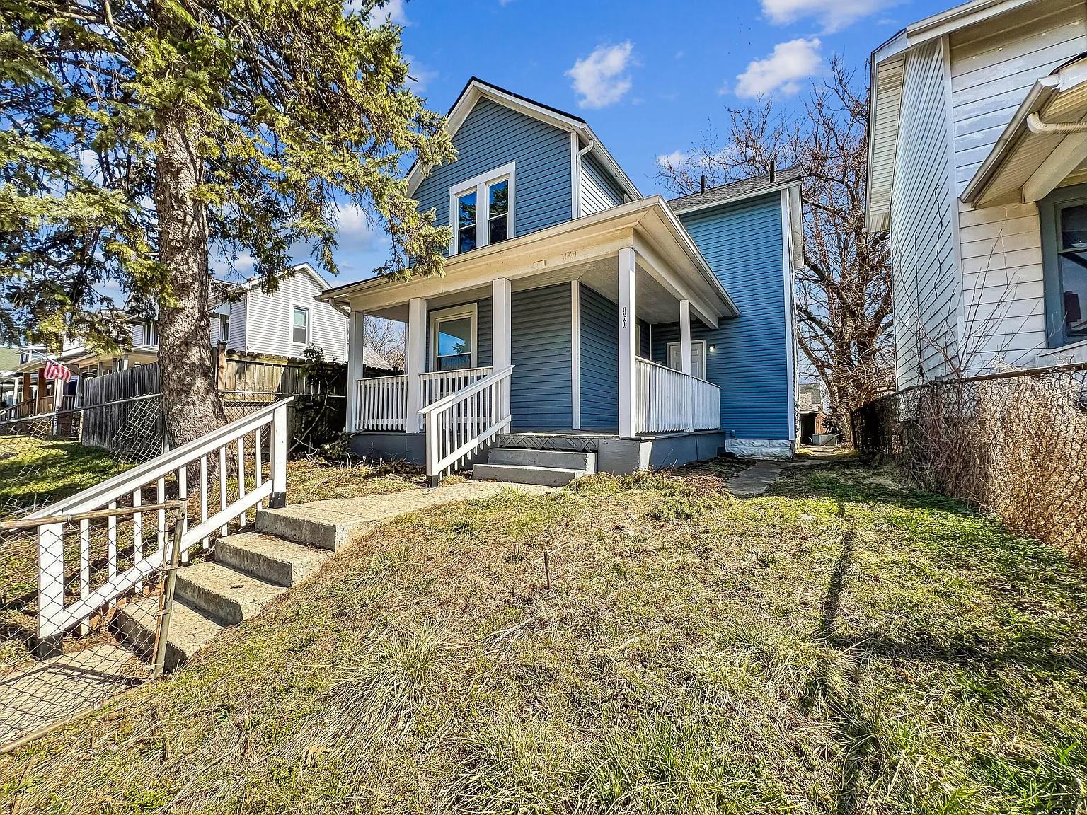 460 S Warren Ave photo 1