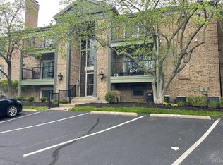 9750 Bunker Hill Ln UNIT 63, Montgomery, OH 45242