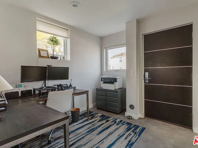 6072 Pickford St — Photo 5